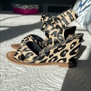 Diane Von Furstenberg Tan and Black Wedge Sandals